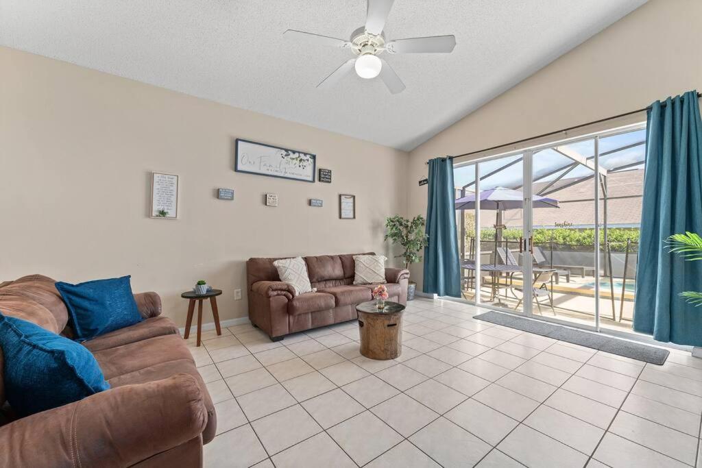 Poolside Orlando Oasis Villa Exterior photo